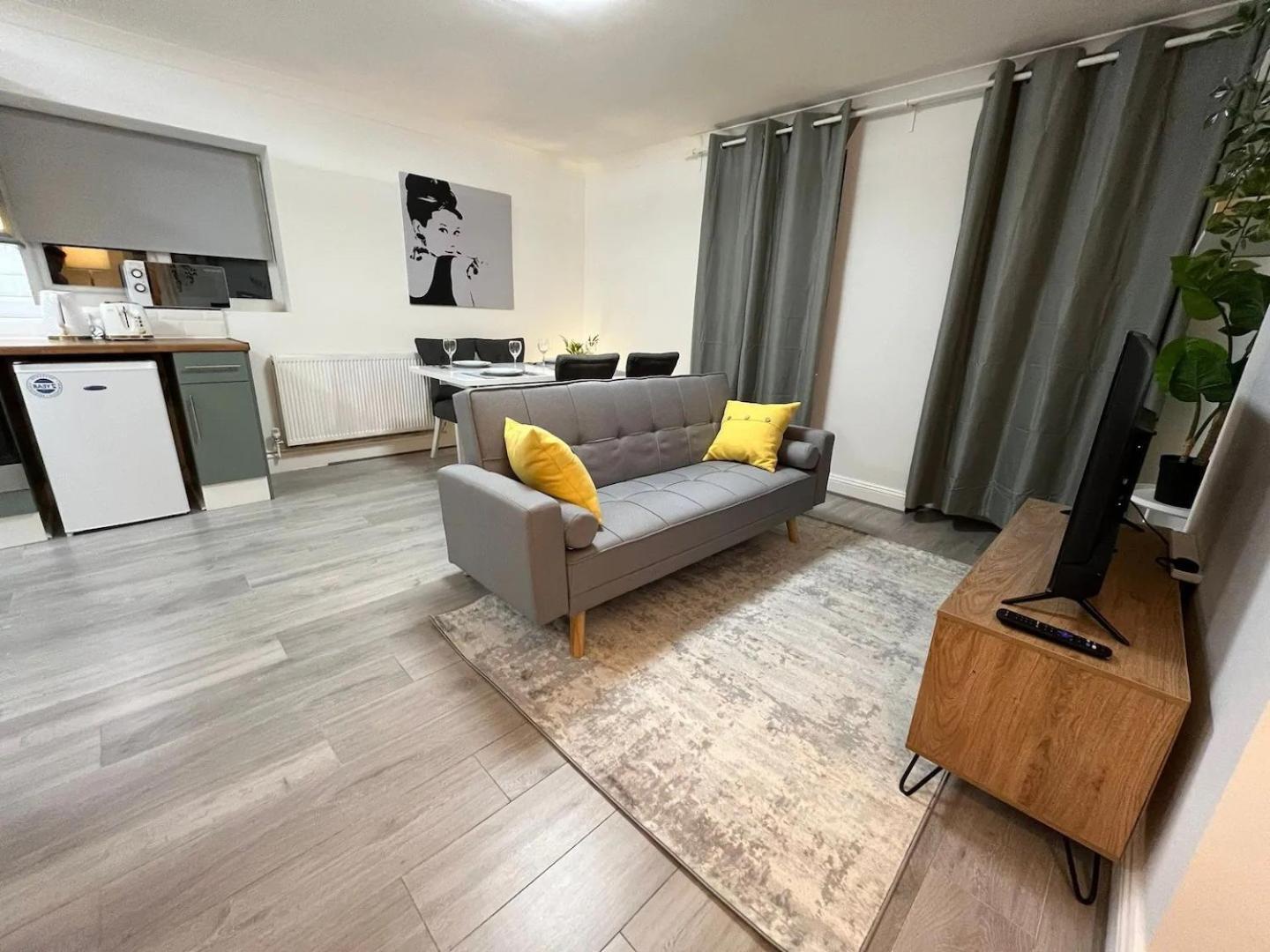 Appartement Stylish Getaway In *
